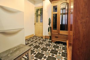 Photo 21- click for photo gallery